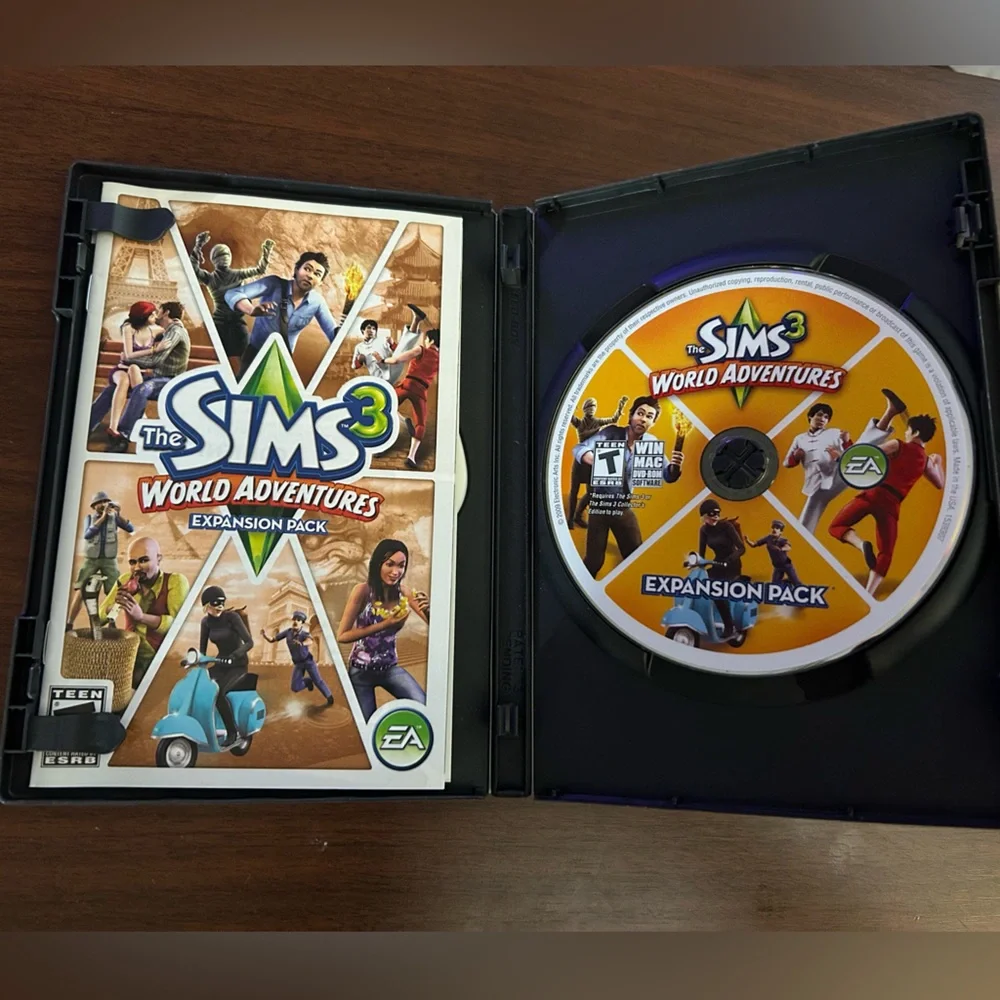 The Sims 3 Win/Mac - Expansion Packs (Lot of 4) Pets Supernatural Ambitions WA